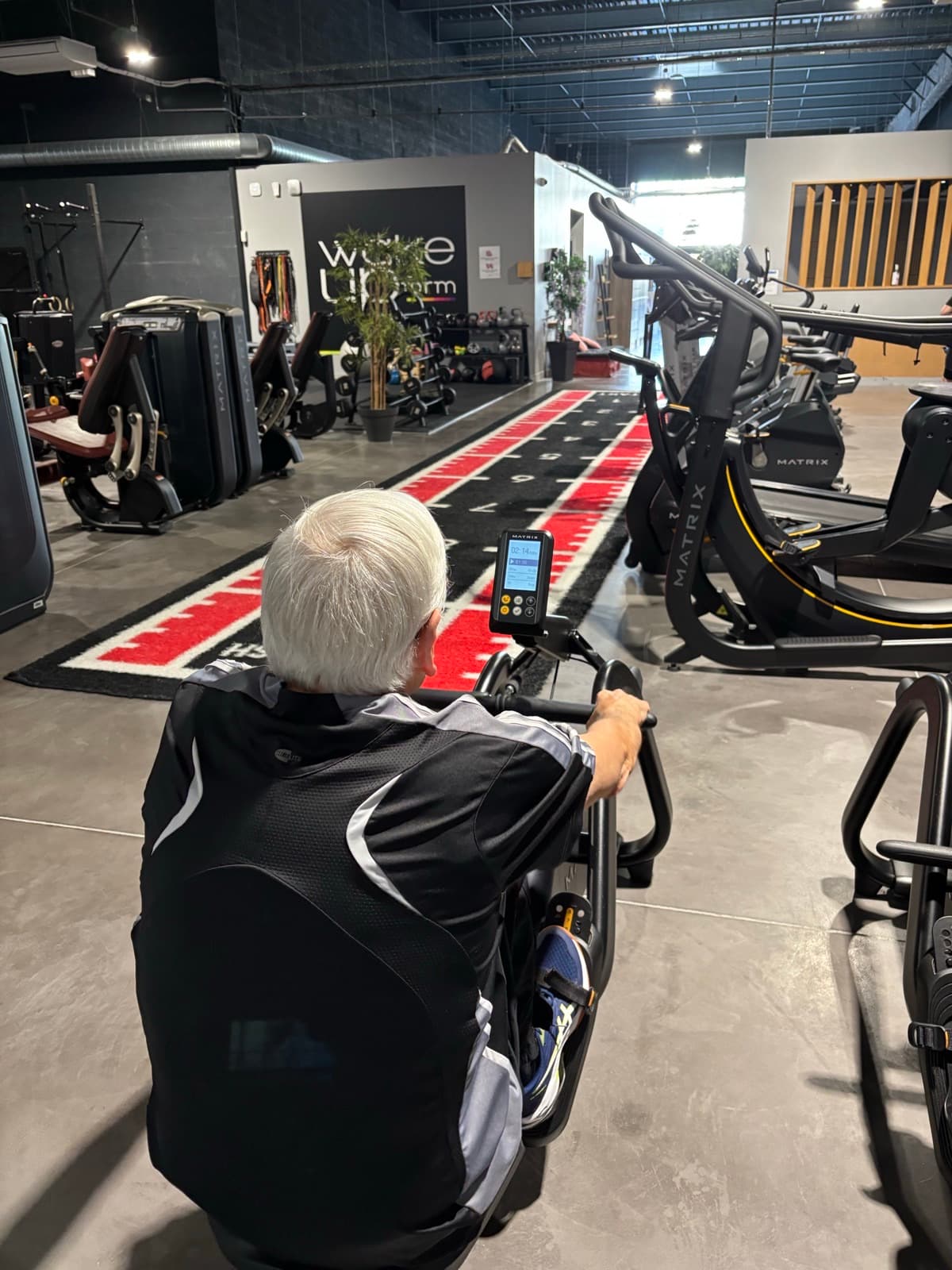 Coaching en salle sur machine cardio